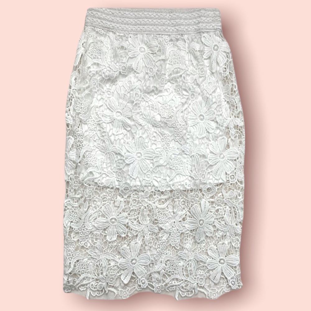 Meraki Crocheted Laced Long Skirt Size Medium